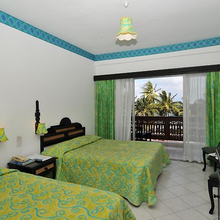 Bamburi Beach Hotel Eksteriør bilde