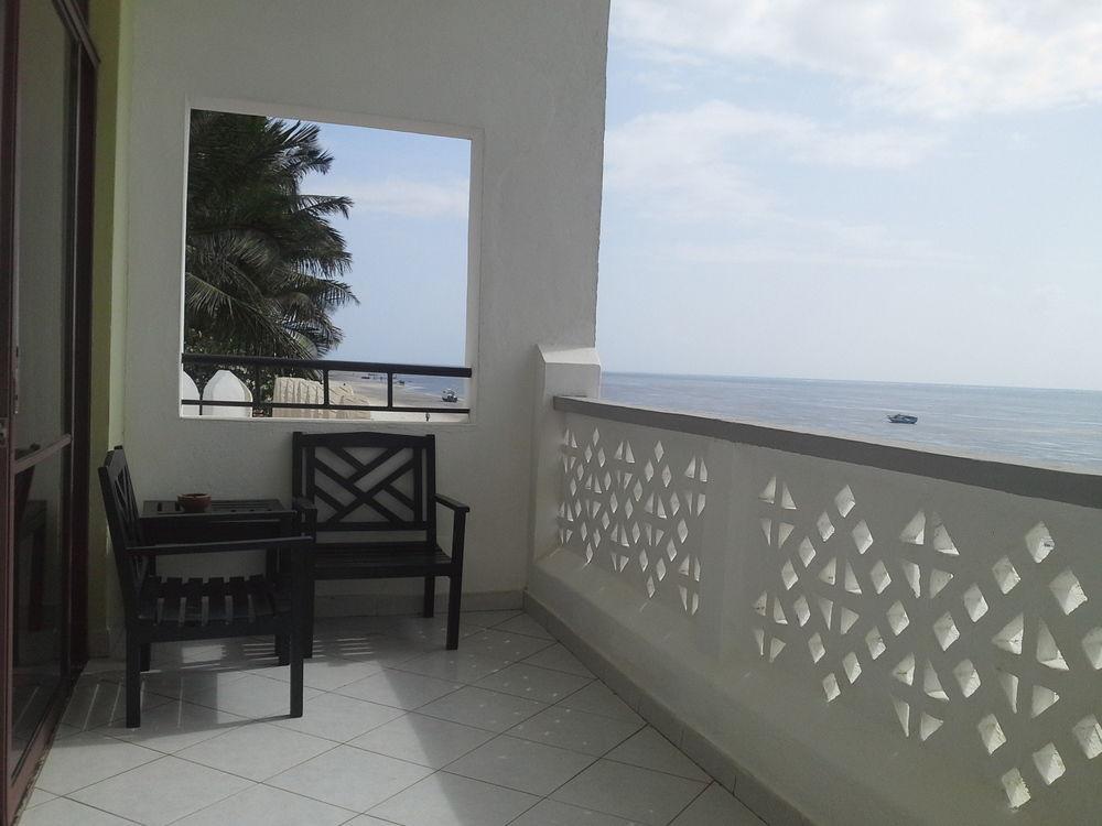 Bamburi Beach Hotel Eksteriør bilde