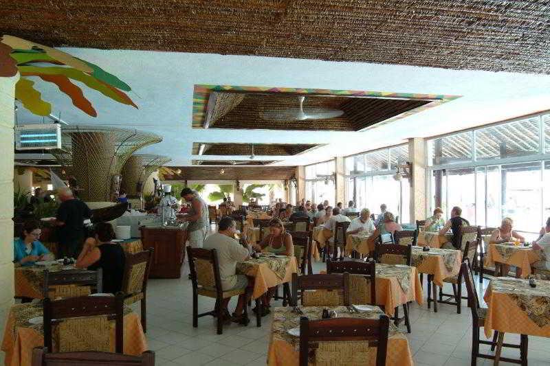 Bamburi Beach Hotel Eksteriør bilde