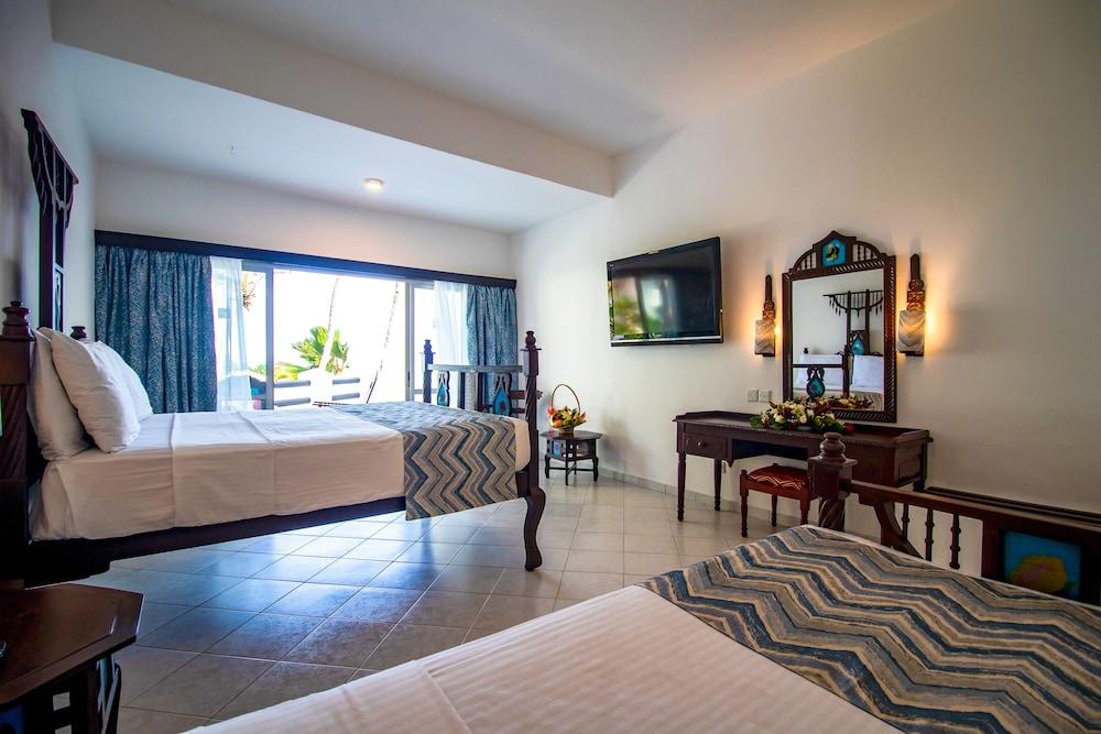 Bamburi Beach Hotel Eksteriør bilde