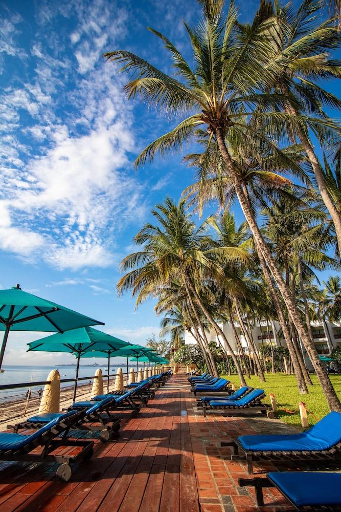 Bamburi Beach Hotel Eksteriør bilde
