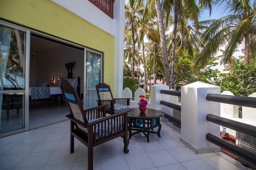 Bamburi Beach Hotel Eksteriør bilde